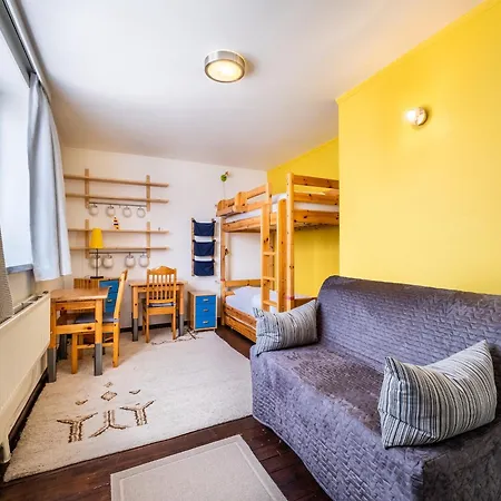 Marsouins Spacious In The Heart Of Villa